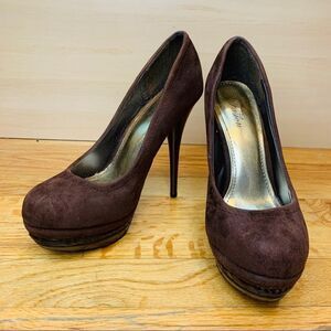Fusion Brown Suede Platform Heels Size 7.5